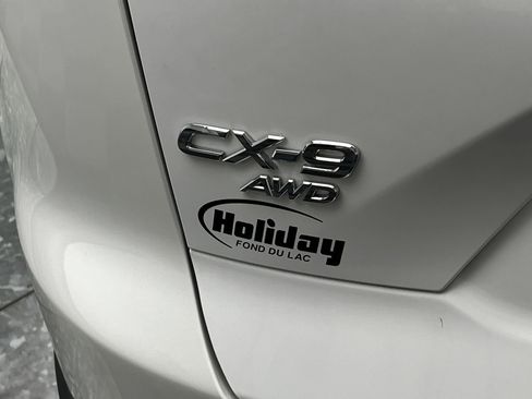 Used 2019 MAZDA CX-9 Touring w/ Touring Premium Package image 32