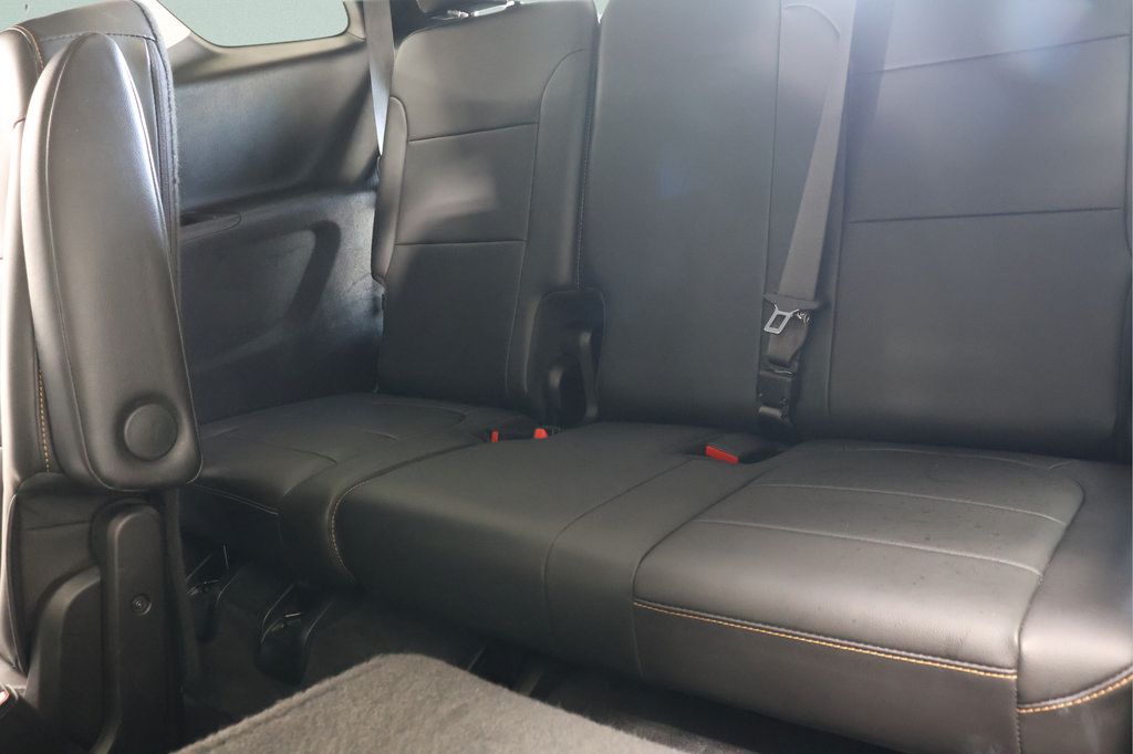 Used 2021 Chevrolet Traverse LT FWD image 26