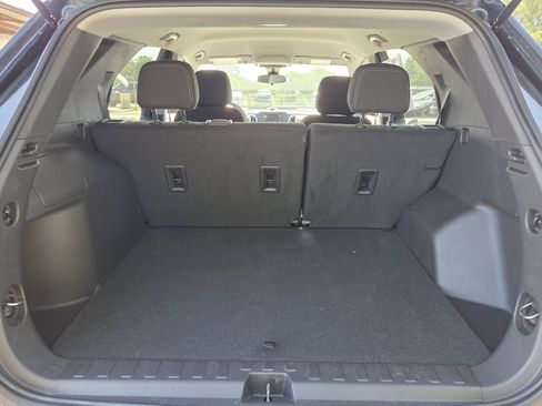 Certified 2024 Chevrolet Equinox LS w/ LS Convenience Package FWD image 13