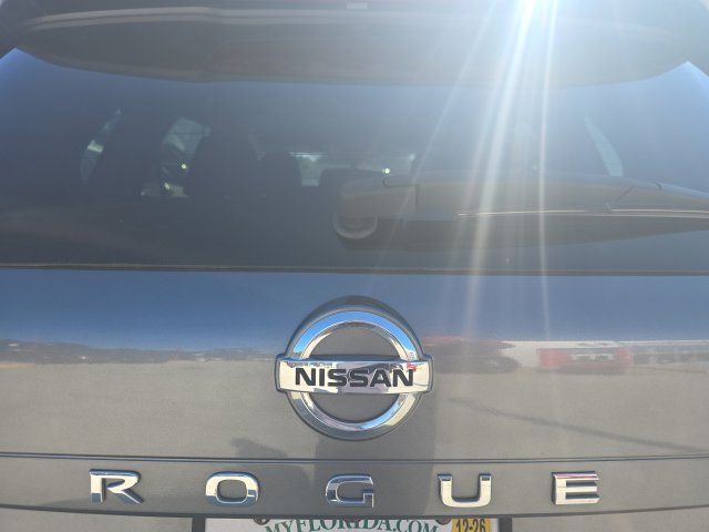 Certified 2021 Nissan Rogue S AWD/4WD image 5
