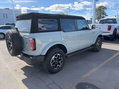 Used 2024 Ford Bronco Outer Banks image 4