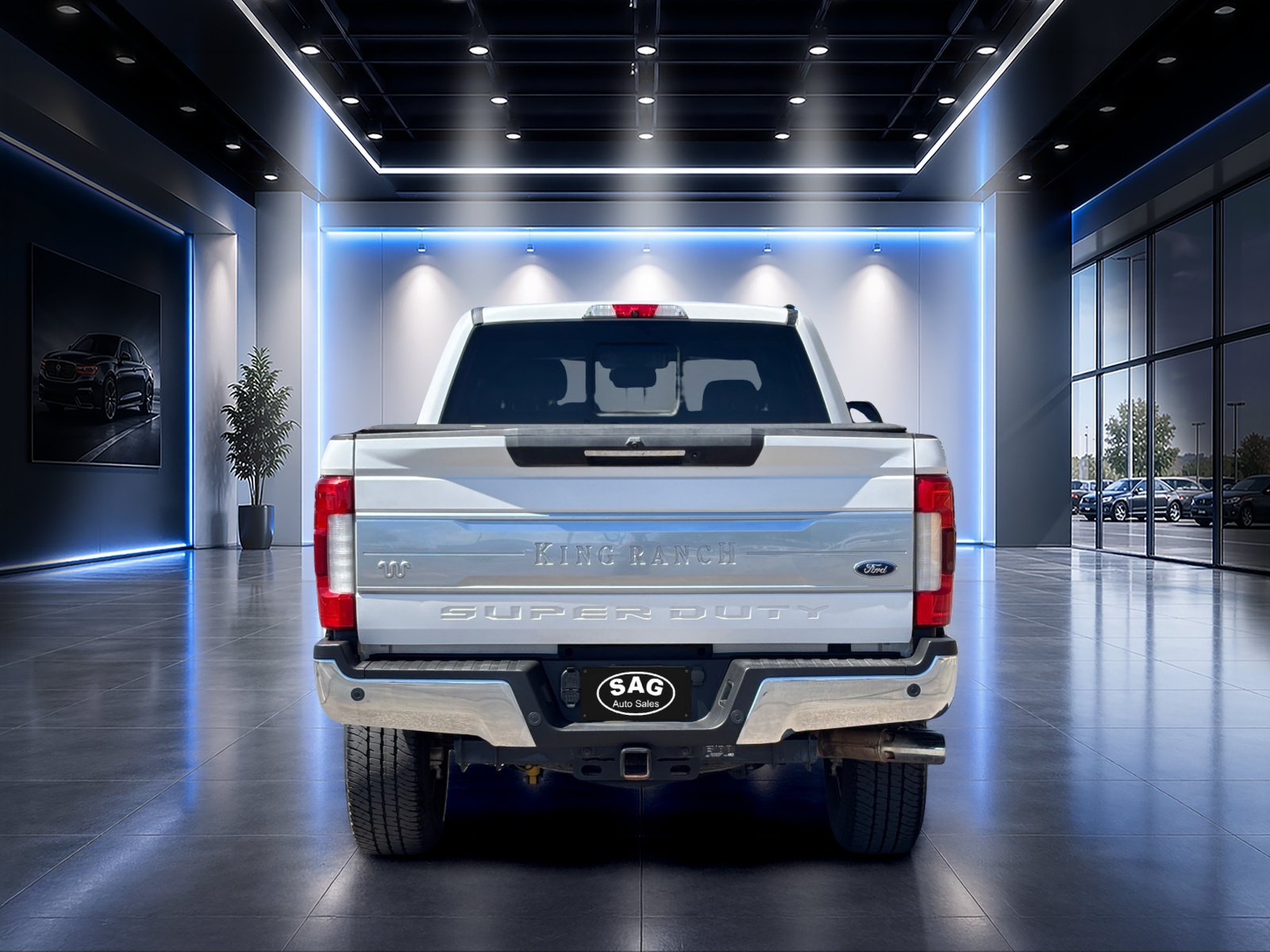 Used 2018 Ford F350 King Ranch w/ King Ranch Ultimate Package AWD/4WD image 5
