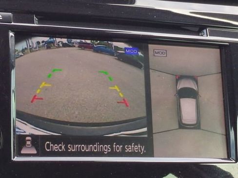 Used 2022 Nissan Rogue Sport SL w/ Premium Package image 21