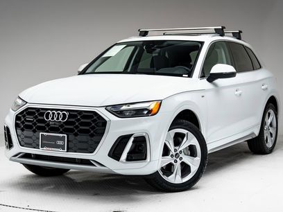 Certified 2025 Audi Q5 2.0T Premium Plus w/ Premium Plus Package