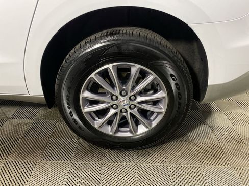 Used 2023 Buick Enclave Essence w/ Trailering Package, 5000 lbs. AWD/4WD image 10