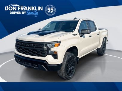 New 2026 Chevrolet Silverado 1500 Custom Trail Boss w/ Dark Appearance Package