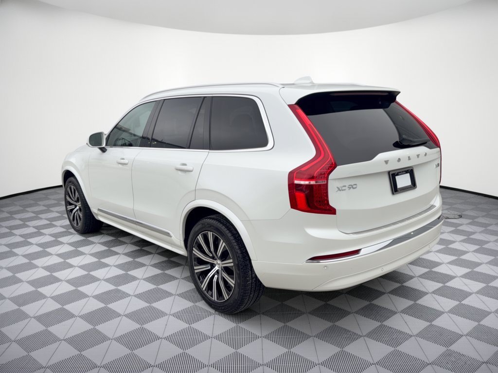 Certified 2025 Volvo XC90 B5 Core w/ Protection Package Premier AWD/4WD image 3