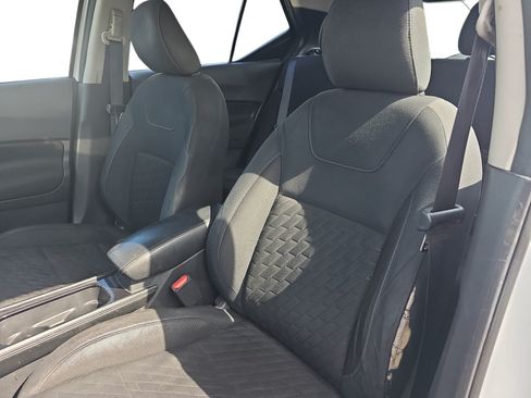 Used 2022 Nissan Kicks SV FWD image 12