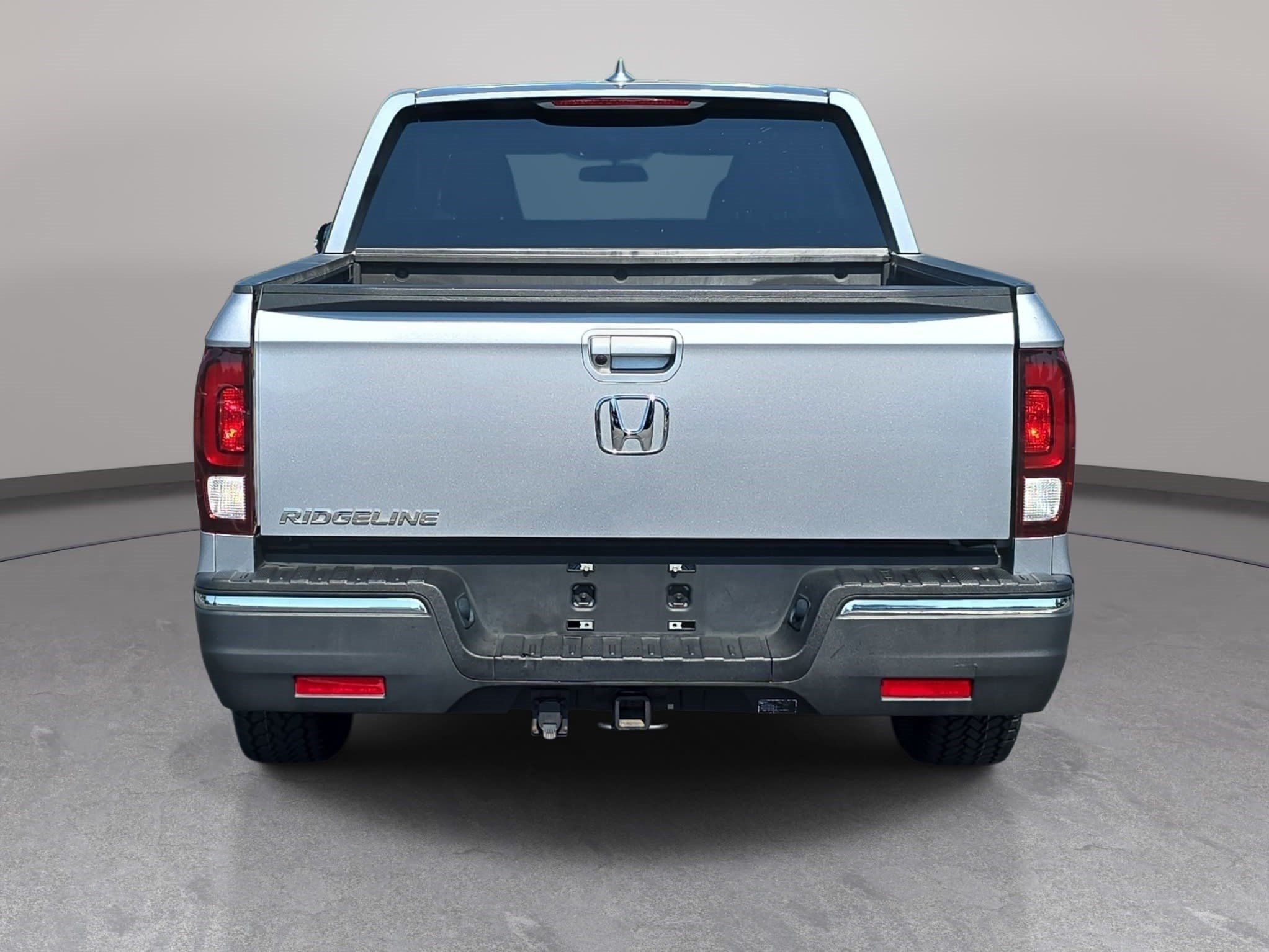 Certified 2018 Honda Ridgeline Sport image 6
