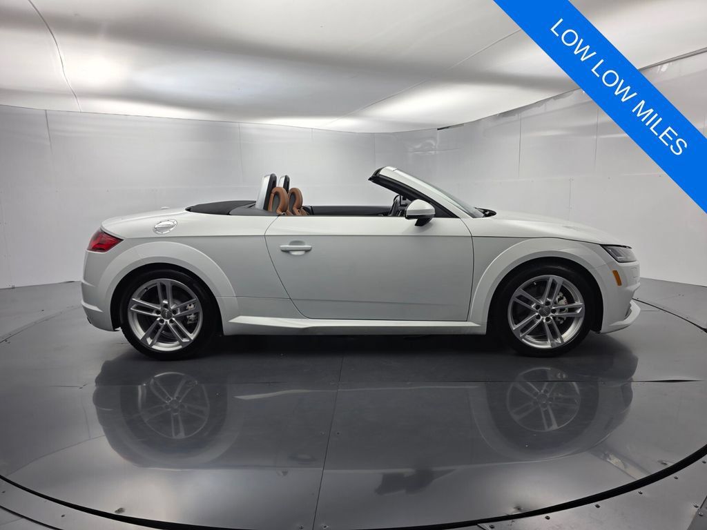 Used 2022 Audi TT 2.0T AWD/4WD image 3