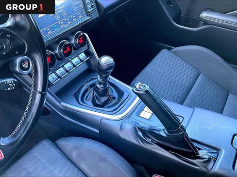 Used 2022 Toyota GR86 w/ ALL Weather Mat Package (TMS) RWD image 16