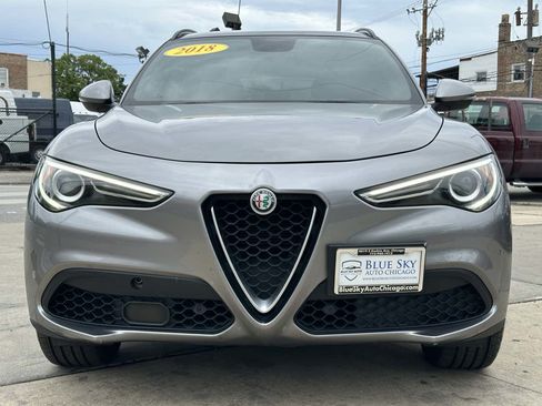 Used 2018 Alfa Romeo Stelvio Ti Sport AWD/4WD image 2