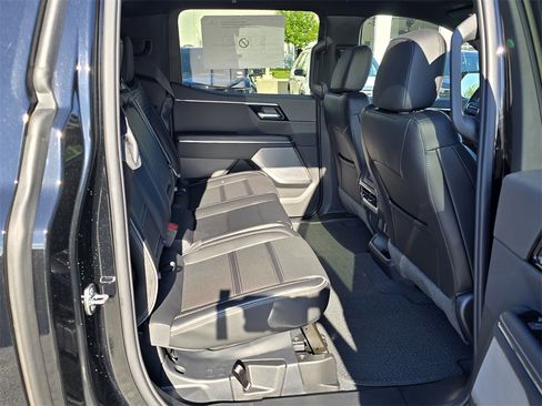 New 2025 GMC Sierra EV Denali image 29