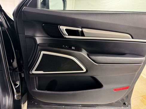 Used 2020 Kia Telluride S image 17