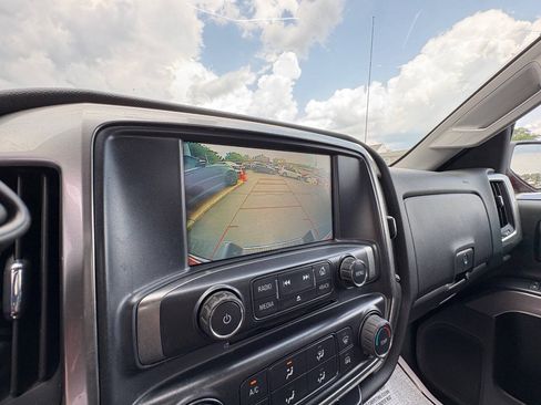 Used 2019 Chevrolet Silverado 1500 LT AWD/4WD image 21