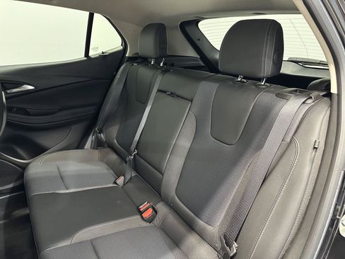 Used 2022 Buick Encore GX Select w/ Sport Touring Package FWD image 28