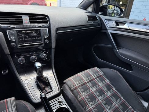 Used 2017 Volkswagen GTI Sport FWD image 13