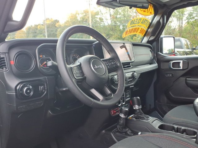 Certified 2025 Jeep Wrangler Unlimited Rubicon AWD/4WD image 23