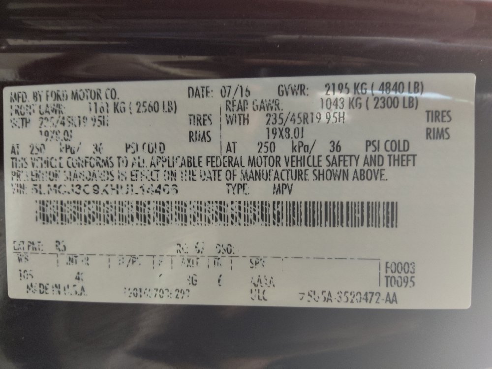 Used 2017 Lincoln MKC Reserve FWD image 33