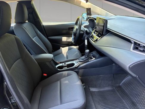 Used 2023 Toyota Corolla LE FWD image 17
