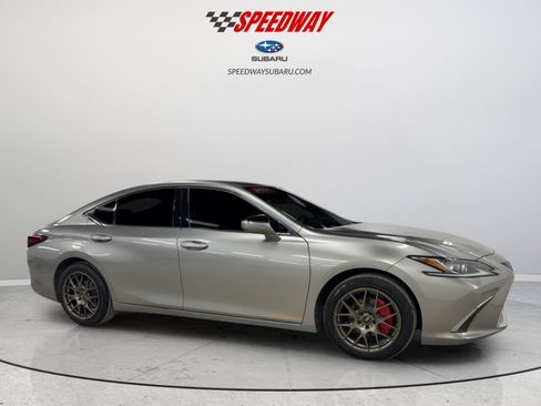 Used 2021 Lexus ES 250 w/ Premium Package image 12