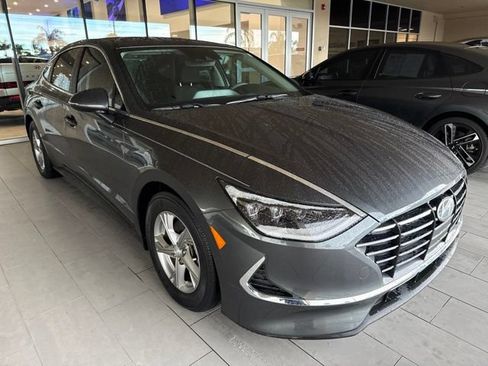 Certified 2023 Hyundai Sonata SE FWD image 3