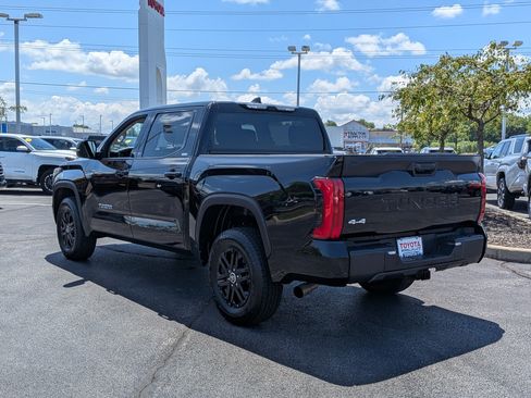 Used 2023 Toyota Tundra SR5 w/ SR5 Premium Package AWD/4WD image 6