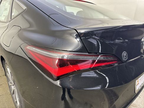 New 2026 Acura Integra Base image 30