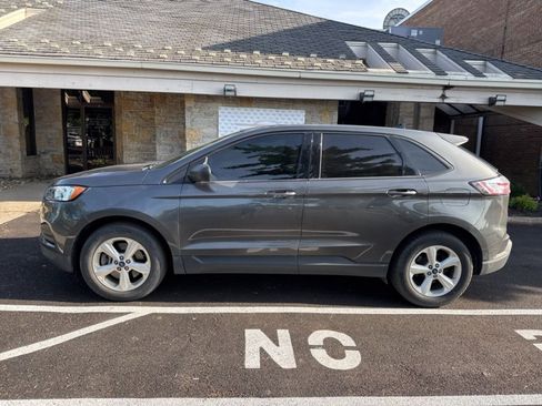 Used 2019 Ford Edge SE w/ Cargo Accessory Package AWD/4WD image 5