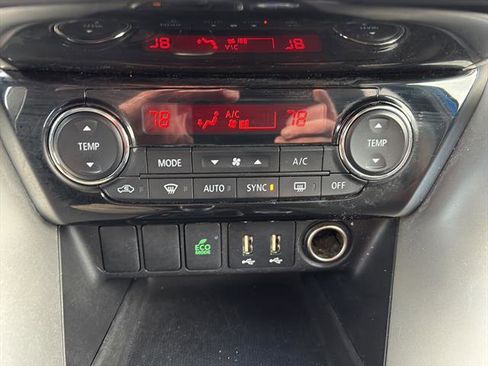 Used 2024 Mitsubishi Eclipse Cross SE image 24