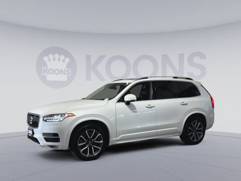 Used 2019 Volvo XC90 T5 Momentum w/ Multimedia Package AWD/4WD image 5
