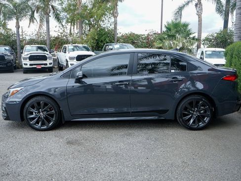 Used 2025 Toyota Corolla SE FWD image 5