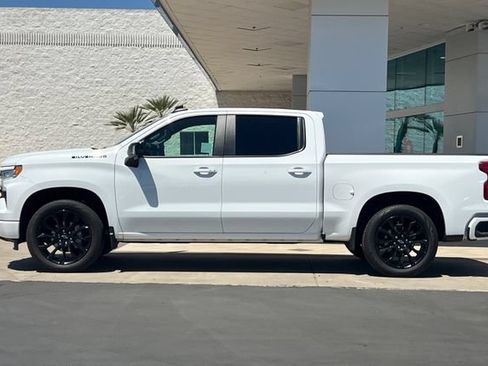 Used 2024 Chevrolet Silverado 1500 RST w/ Convenience Package II RWD image 7