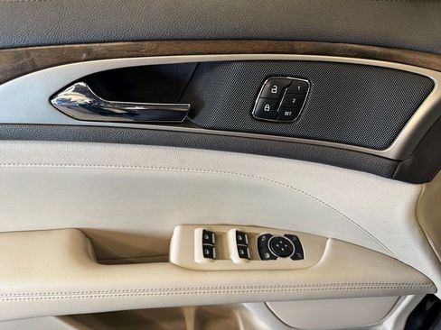 Used 2017 Lincoln MKZ Reserve image 20