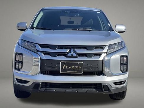 Used 2025 Mitsubishi Outlander Sport SE image 9