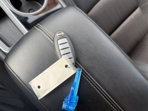 Used 2024 Nissan Altima 2.5 SV image 31