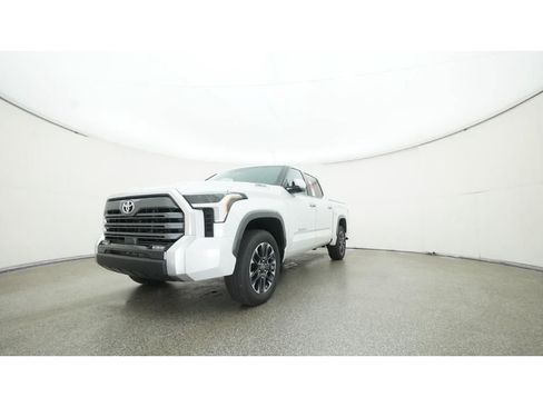 New 2026 Toyota Tundra Limited image 3