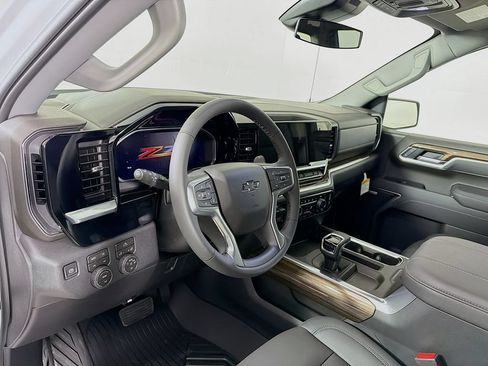 New 2026 Chevrolet Silverado 1500 RST AWD/4WD image 9