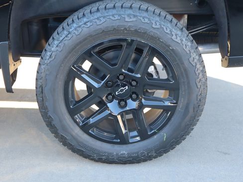 New 2026 Chevrolet Silverado 1500 Custom Trail Boss image 21