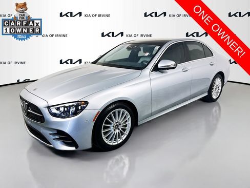 Used 2023 Mercedes-Benz E 350 Sedan image 3
