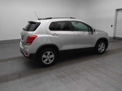 Used 2020 Chevrolet Trax LT FWD image 10