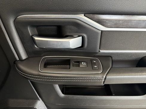 Used 2024 RAM 2500 Big Horn image 48