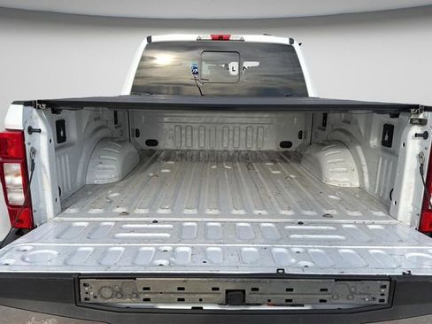 Used 2022 Ford F250 Lariat w/ Tremor Off-Road Package image 14