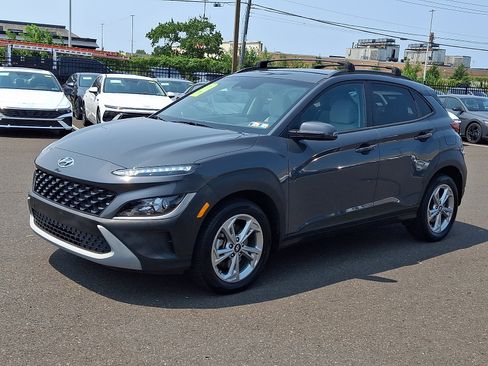 Certified 2023 Hyundai Kona SEL AWD/4WD image 3