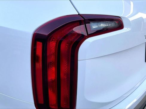 Certified 2025 Kia Telluride S FWD image 28