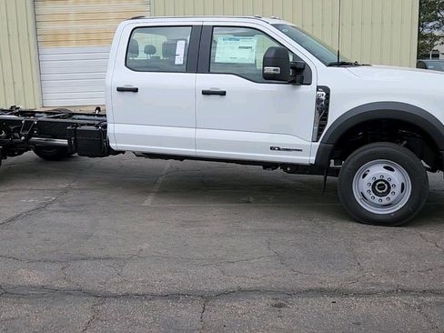 New 2025 Ford F550 4x4 Crew Cab Super Duty image 13