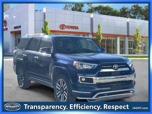 Used 2021 Toyota 4Runner Limited image 1