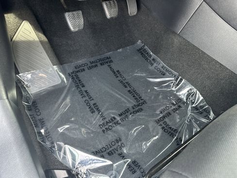 Used 2020 Toyota Corolla SE image 17