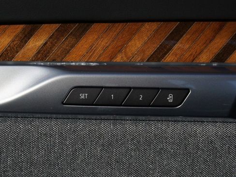 Used 2025 Cadillac Escalade Premium Luxury Platinum w/ LPO, Floor Liner Package image 23