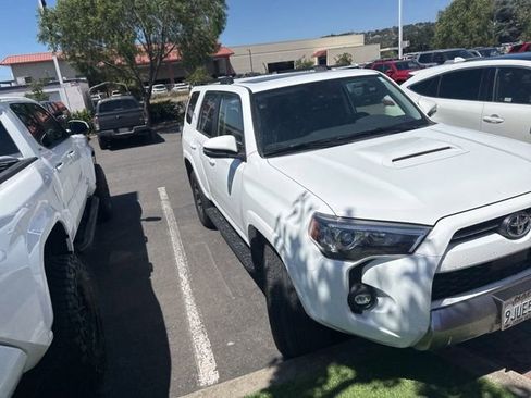 Certified 2023 Toyota 4Runner TRD Off-Road Premium w/ Moonroof Package AWD/4WD image 1